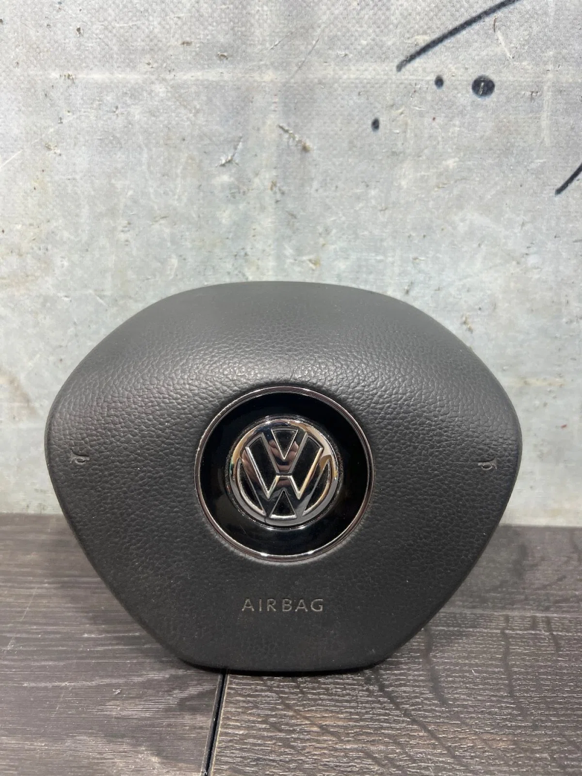Подушка безопасности в рулевое колесо Volkswagen Transporter T6 (2015—2019), фото 1