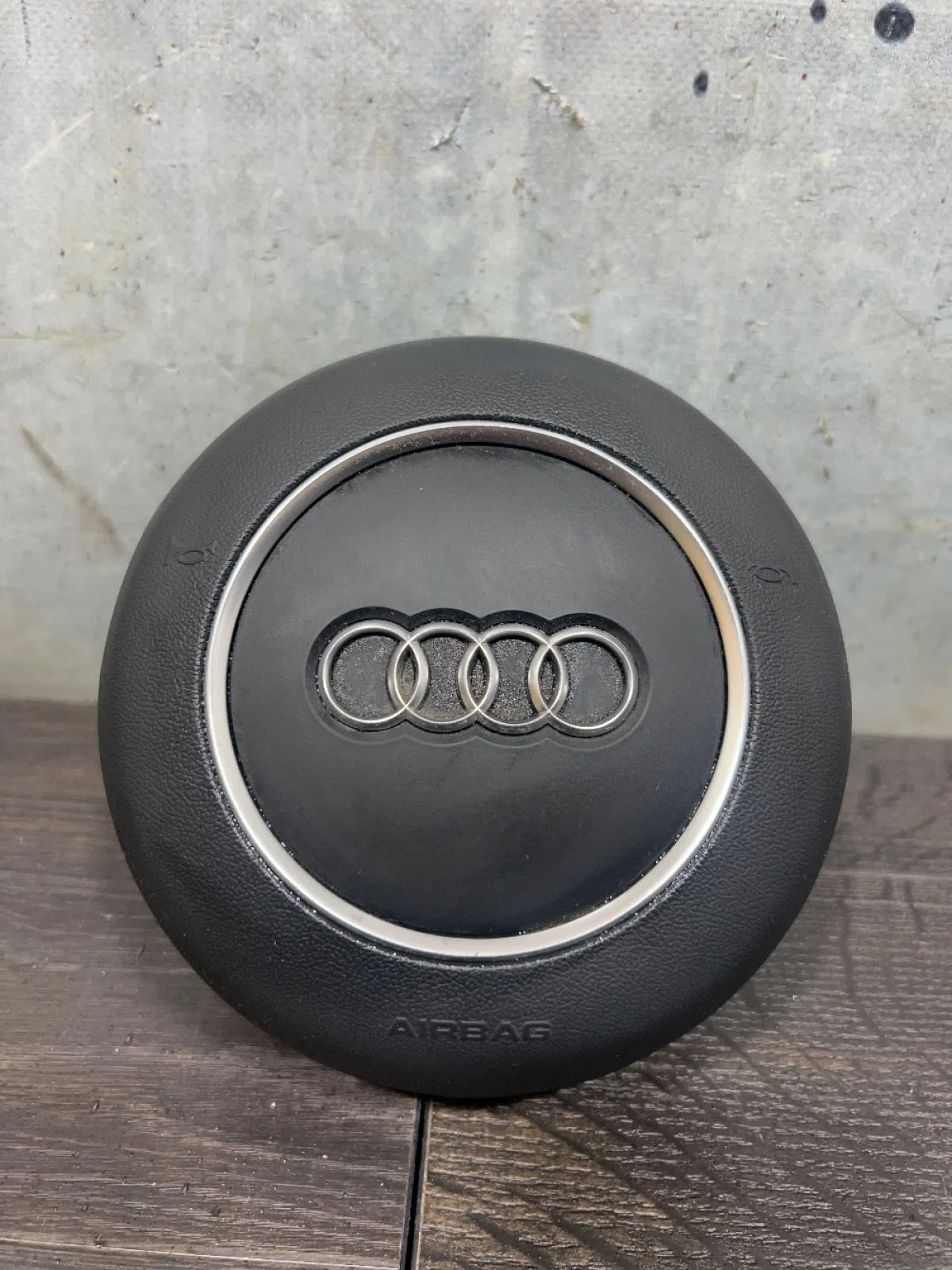 Подушка безопасности в рулевое колесо Audi RS3 8V (2012—2016), фото 1