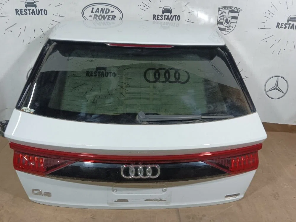 Крышка (дверь) багажника Audi Q8 I (2018—2023), фото 1