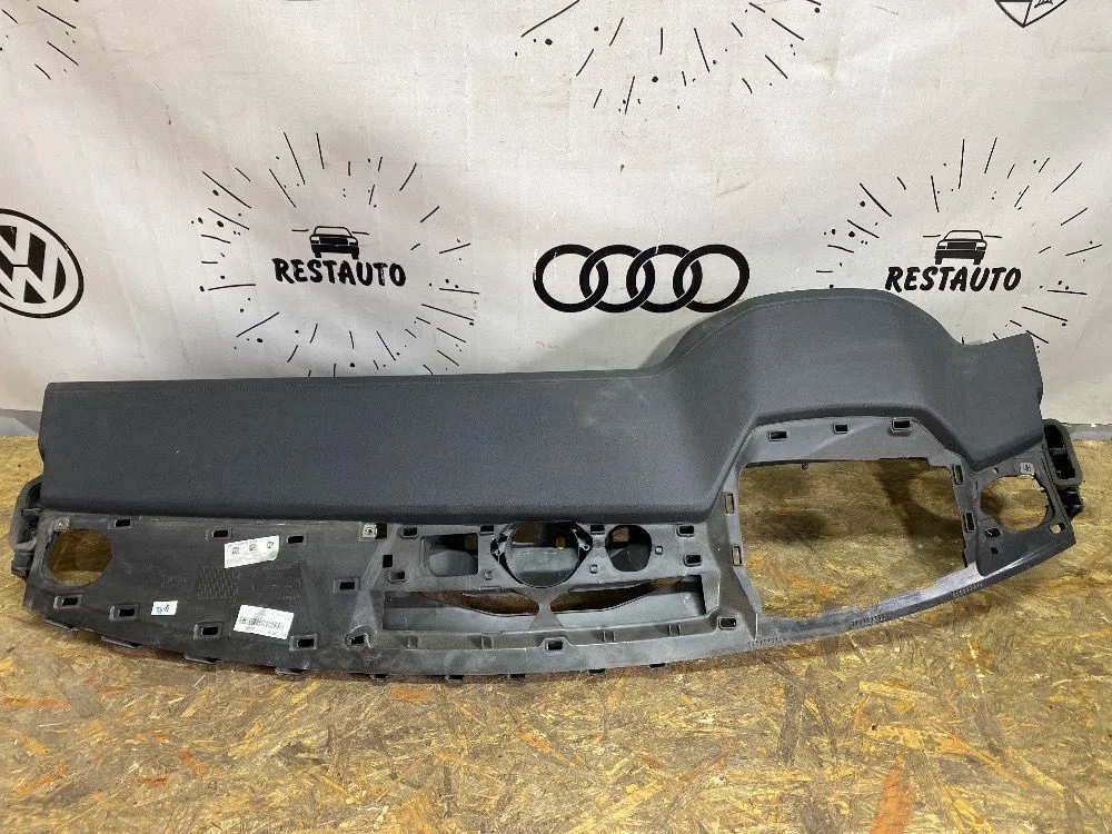 Торпедо Audi A6 C8 (2018—2026), фото 1
