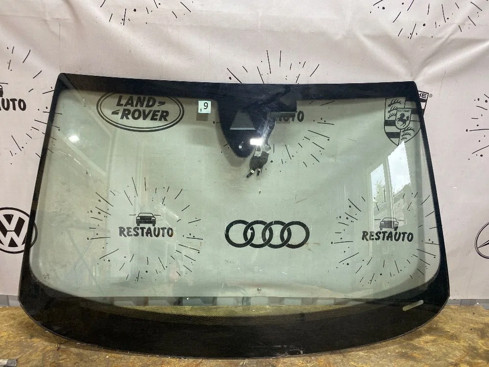 Стекло лобовое (ветровое) Audi A8 D4 (2010—2014), фото 1