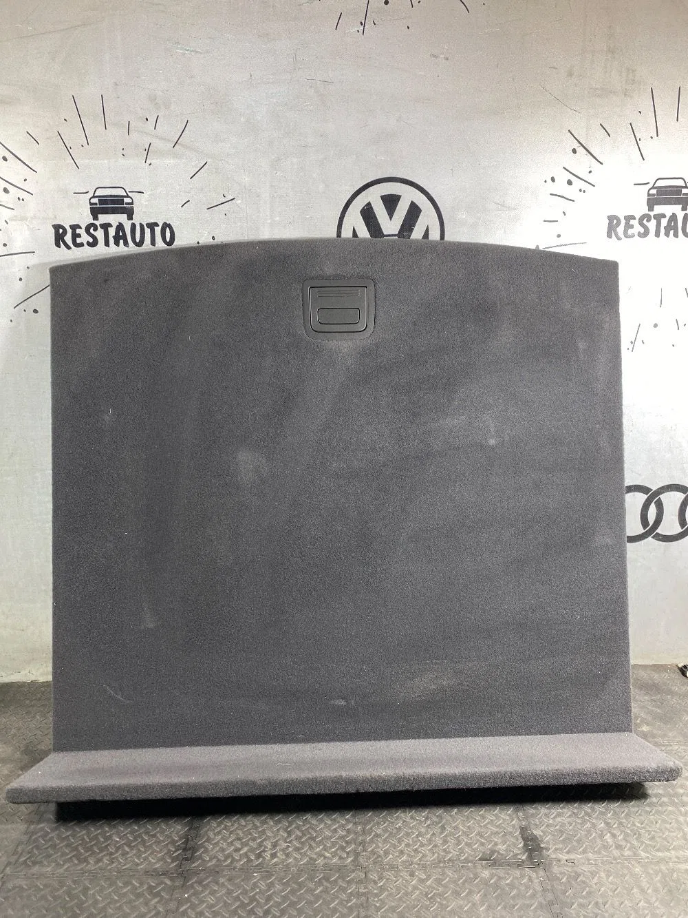 Пол багажника Volkswagen Touareg III (2018—2023), фото 1