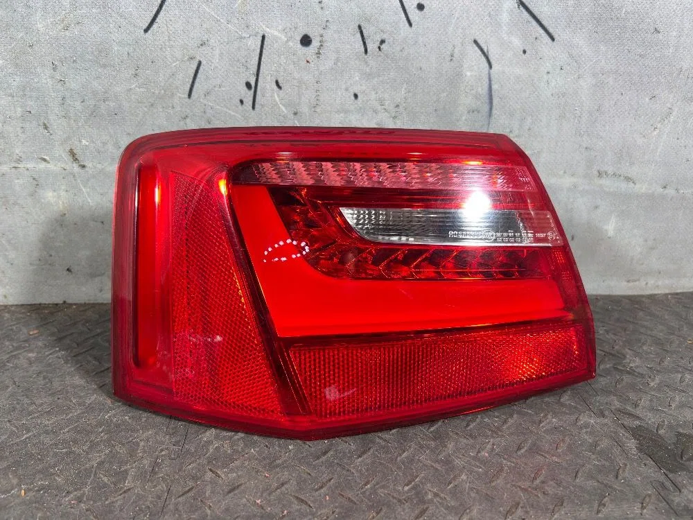 Фонарь задний наружный левый Audi A6 C7 (2011—2014), фото 1