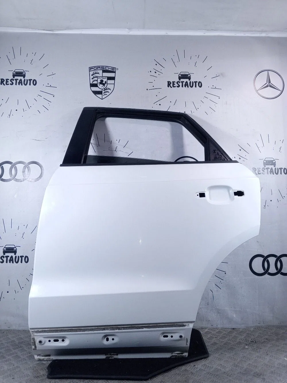 Дверь задняя левая Audi Q3 I (2011—2014), фото 1