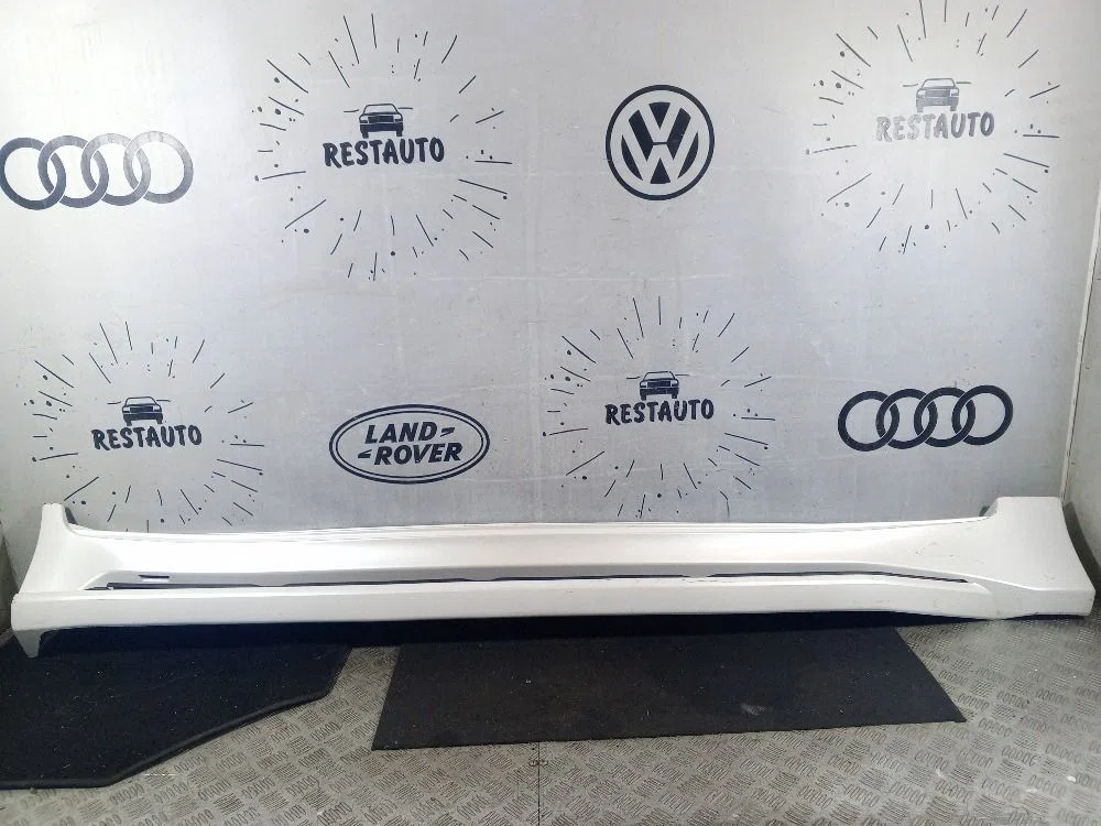 Накладка на порог (наружная) Lexus LX J200 рестайлинг 2 (2015—2023), фото 1