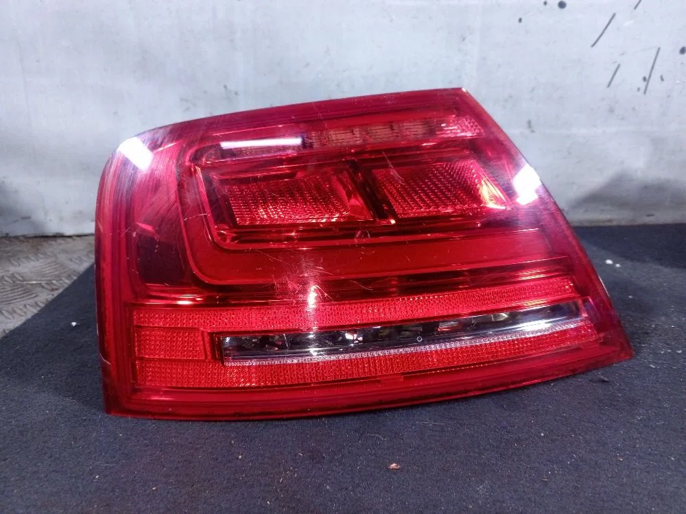 Фонарь задний наружный левый Audi A8 D4 (2010—2014), фото 1
