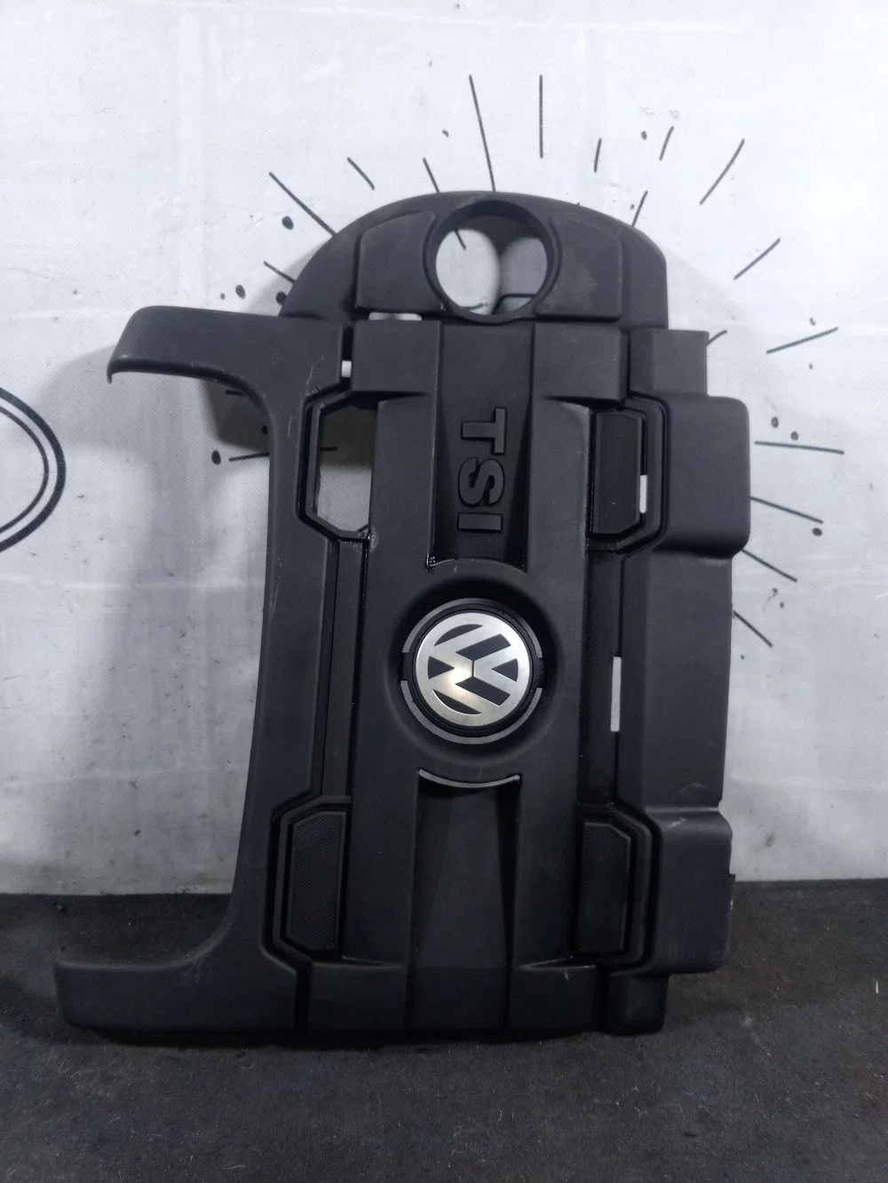 Накладка декоративная на двигатель Volkswagen Jetta VI рестайлинг (2014—2019), фото 1