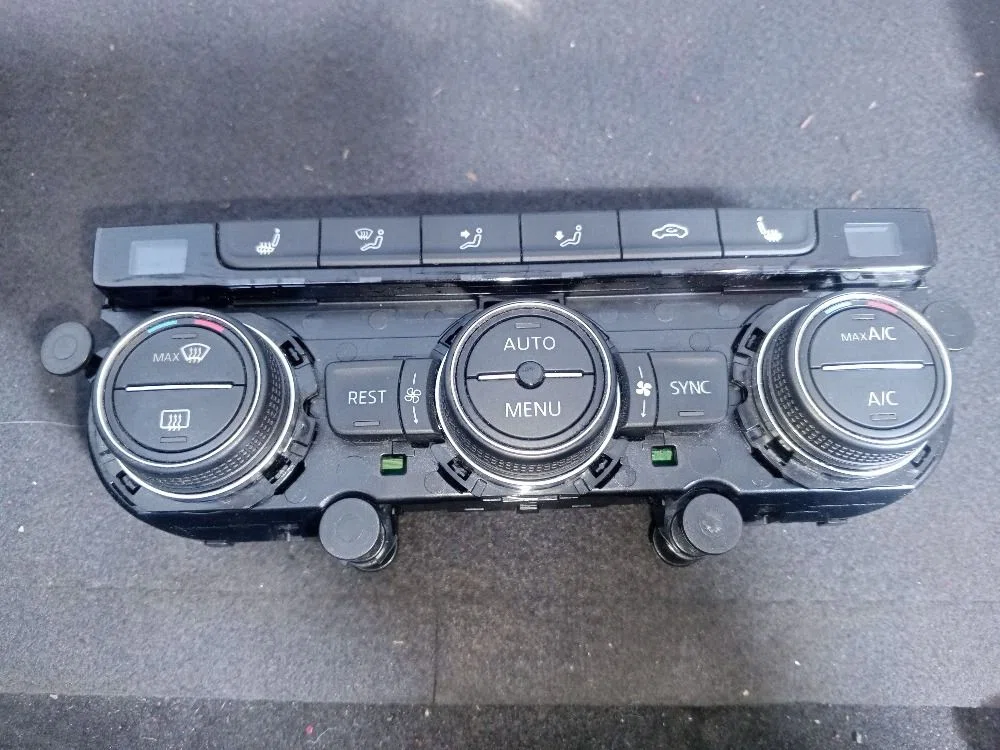 Блок управления климат-контролем Volkswagen Tiguan II (2016—2020), фото 1
