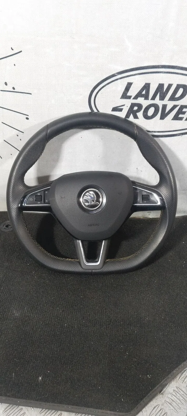 Руль (рулевое колесо) Skoda Kodiaq I (2016—2022), фото 1