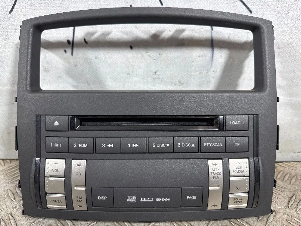 Рамка магнитолы Mitsubishi Pajero IV (2006—2011), фото 1