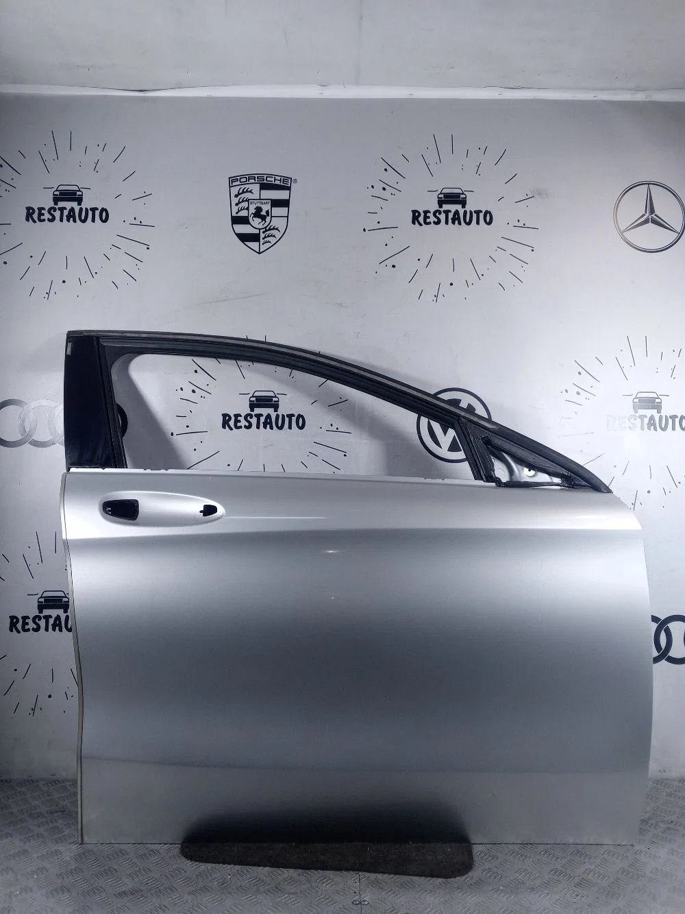 Дверь передняя правая Mercedes-Benz GLA-класс X156 (2013—2017), фото 1