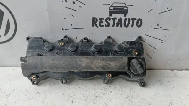 Крышка головки блока (клапанная) Honda Civic VII (2000—2003)