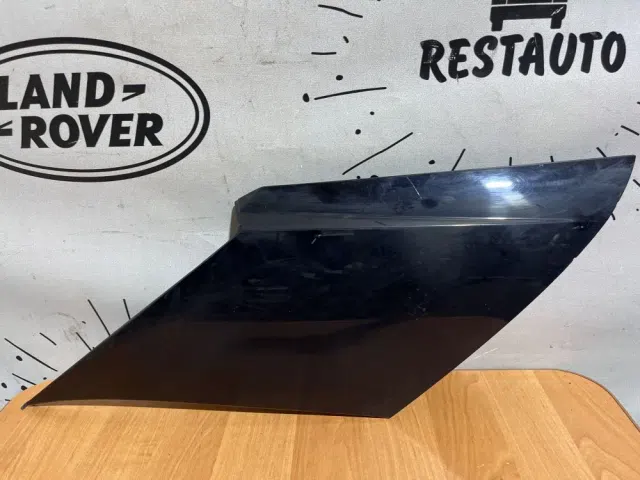 Накладка стойки задней левой Land Rover Range Rover Velar I (2017—2025)