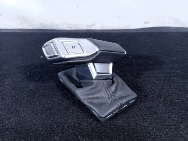 Ручка КПП Audi Q7 4M (2015—2020)