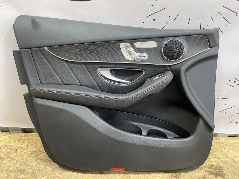 Обшивка двери передней левой Mercedes-Benz GLC-класс X253 (2015—2019), фото 1