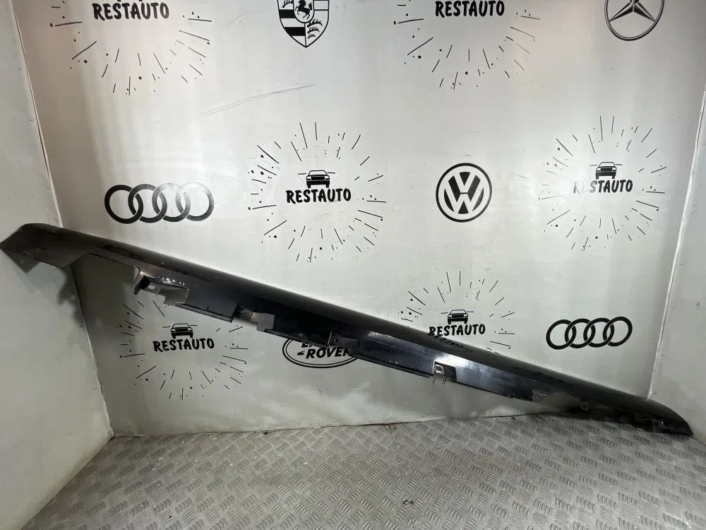 Накладка порога левого Audi A8 D4 рестайлинг (2013—2017), фото 1