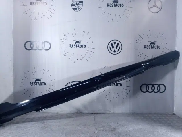 Накладка порога наружная Audi A6 C8 (2018—2026)