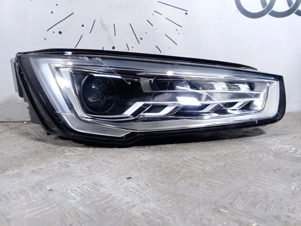 Фара правая Audi A1 8X рестайлинг (2014—2018), фото 1