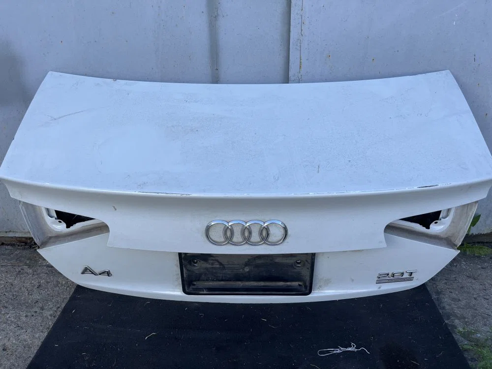 Крышка багажника Audi A4 B8 рестайлинг (2011—2015), фото 1