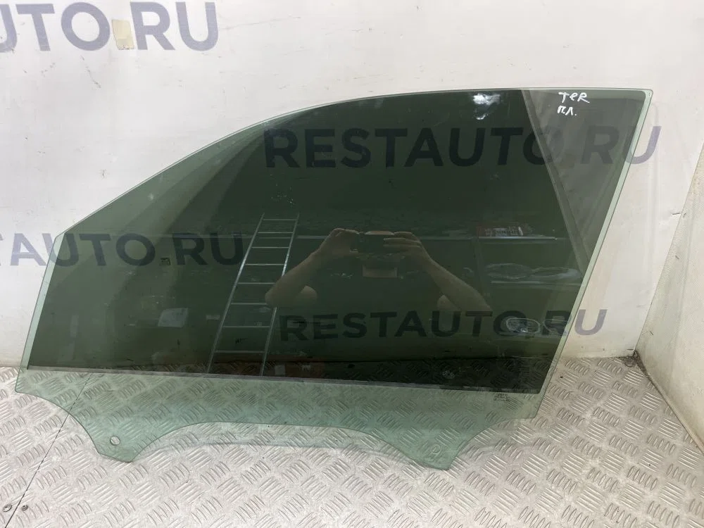 Стекло двери передней левой Volkswagen Teramont I (2017—2021), фото 1