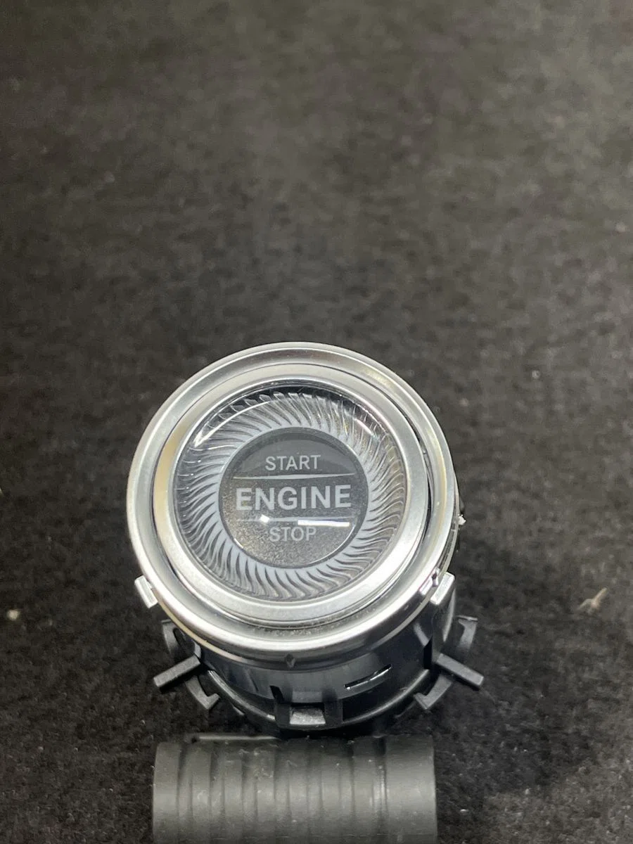 Кнопка Mercedes-Benz E-класс W213/S213/C238/A238 (2016—2021), фото 1