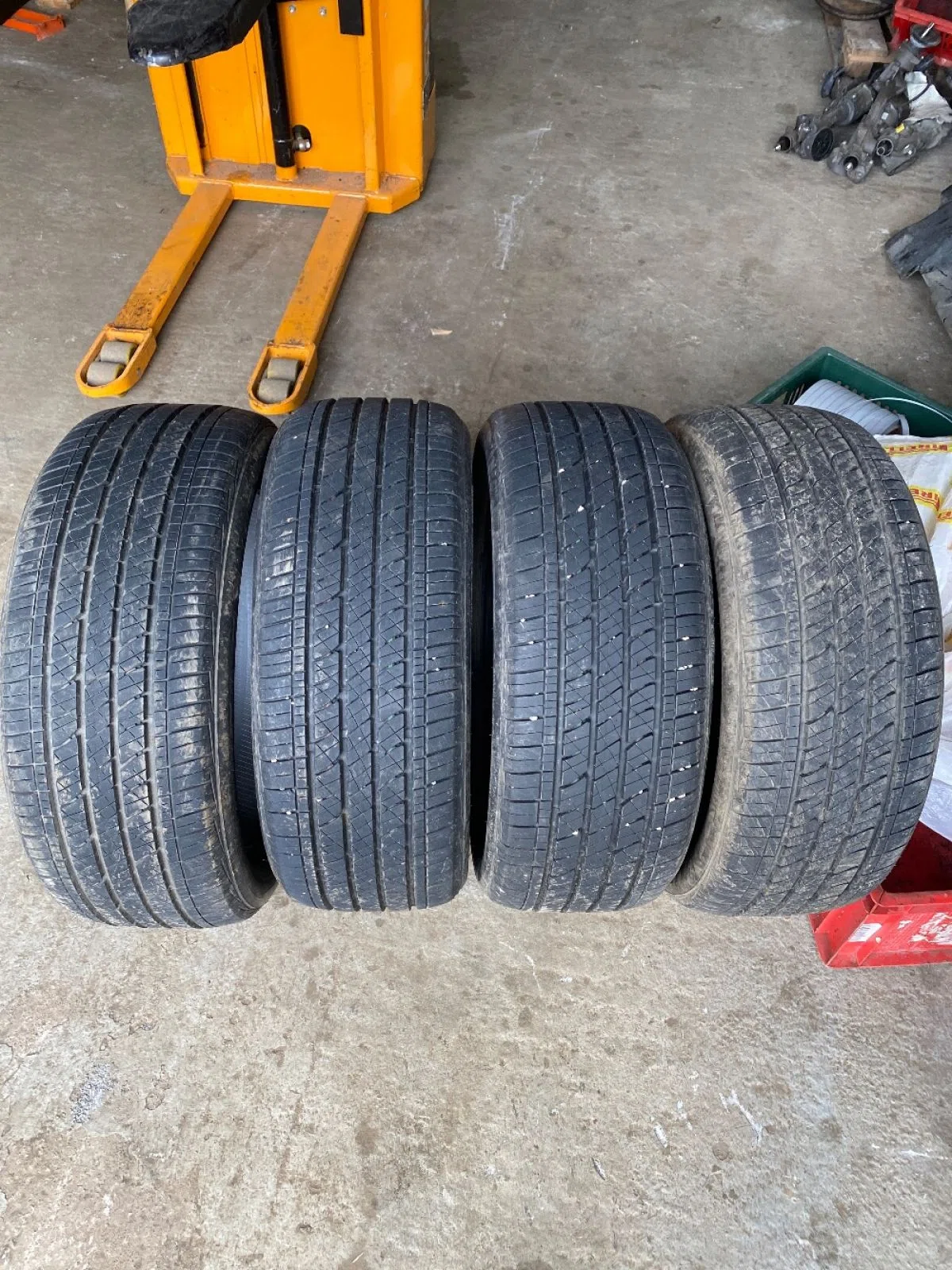 Резины Bridgestone 245/50R20, фото 1