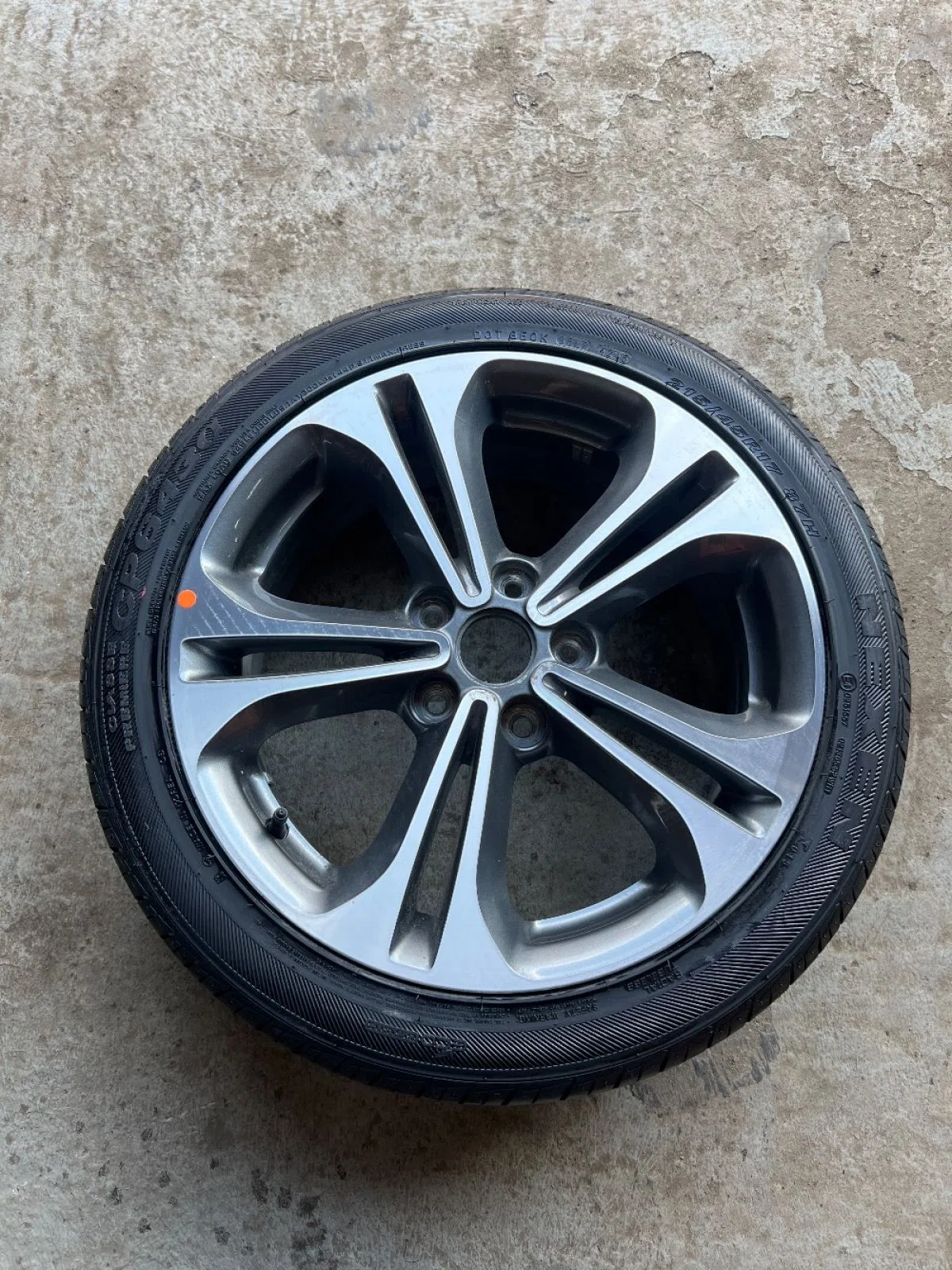 Колесо 215/45/R17, фото 1