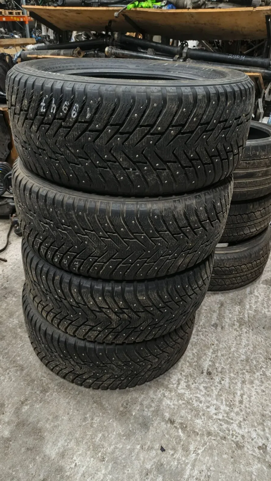 Шины зимние 275/50 R20 Audi Q7 4M (2015—2020), фото 1