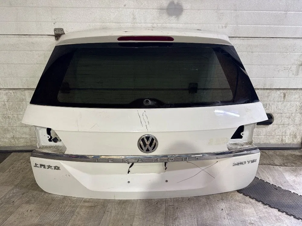 Крышка (дверь) багажника Volkswagen Teramont I (2017—2021), фото 1