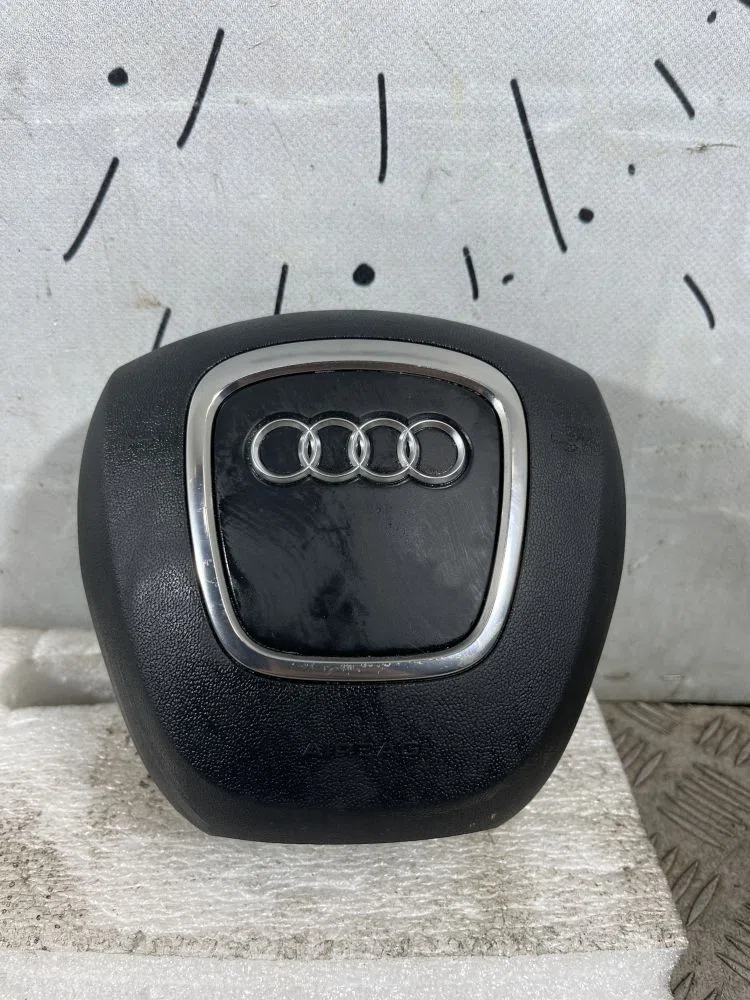 Подушка безопасности в рулевое колесо Audi Q5 I (2008—2012), фото 1