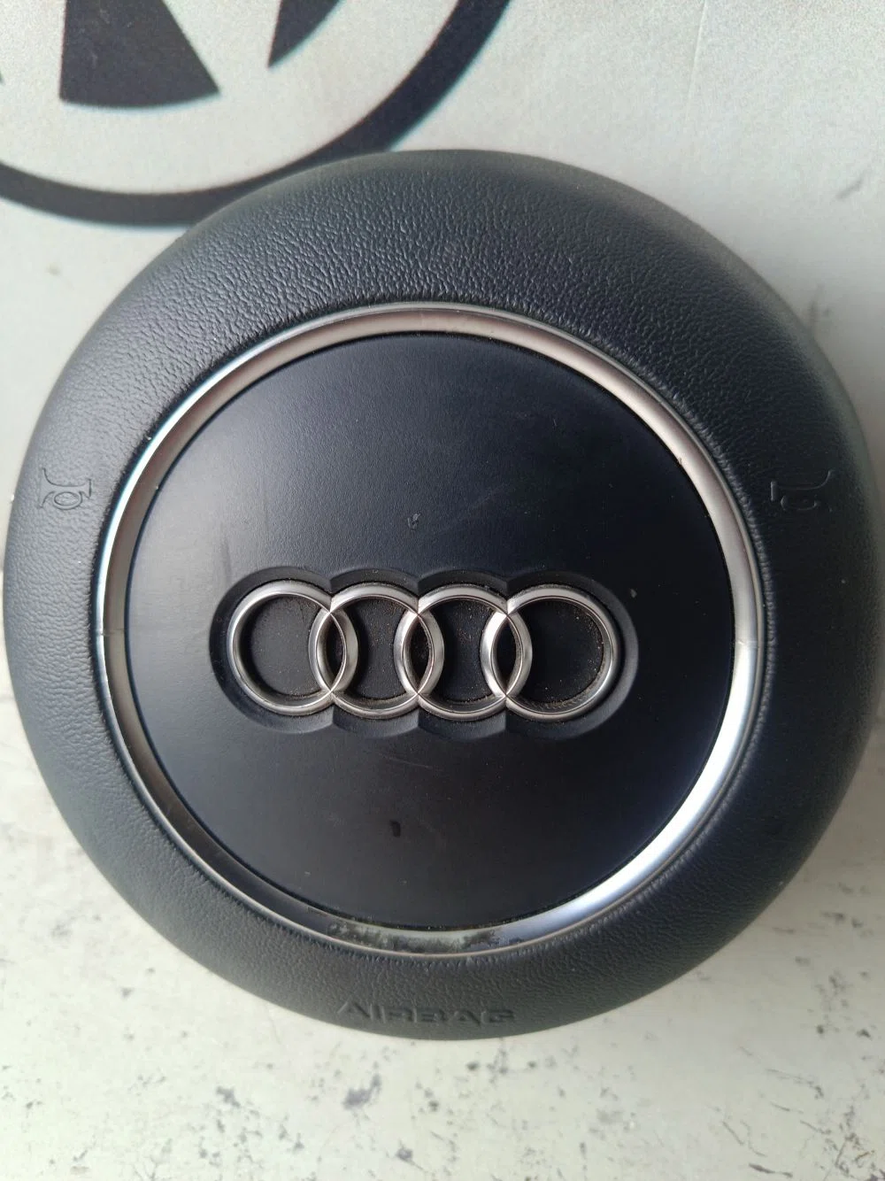 Подушка безопасности в рулевое колесо Audi Q7 4L рестайлинг (2009—2015), фото 1