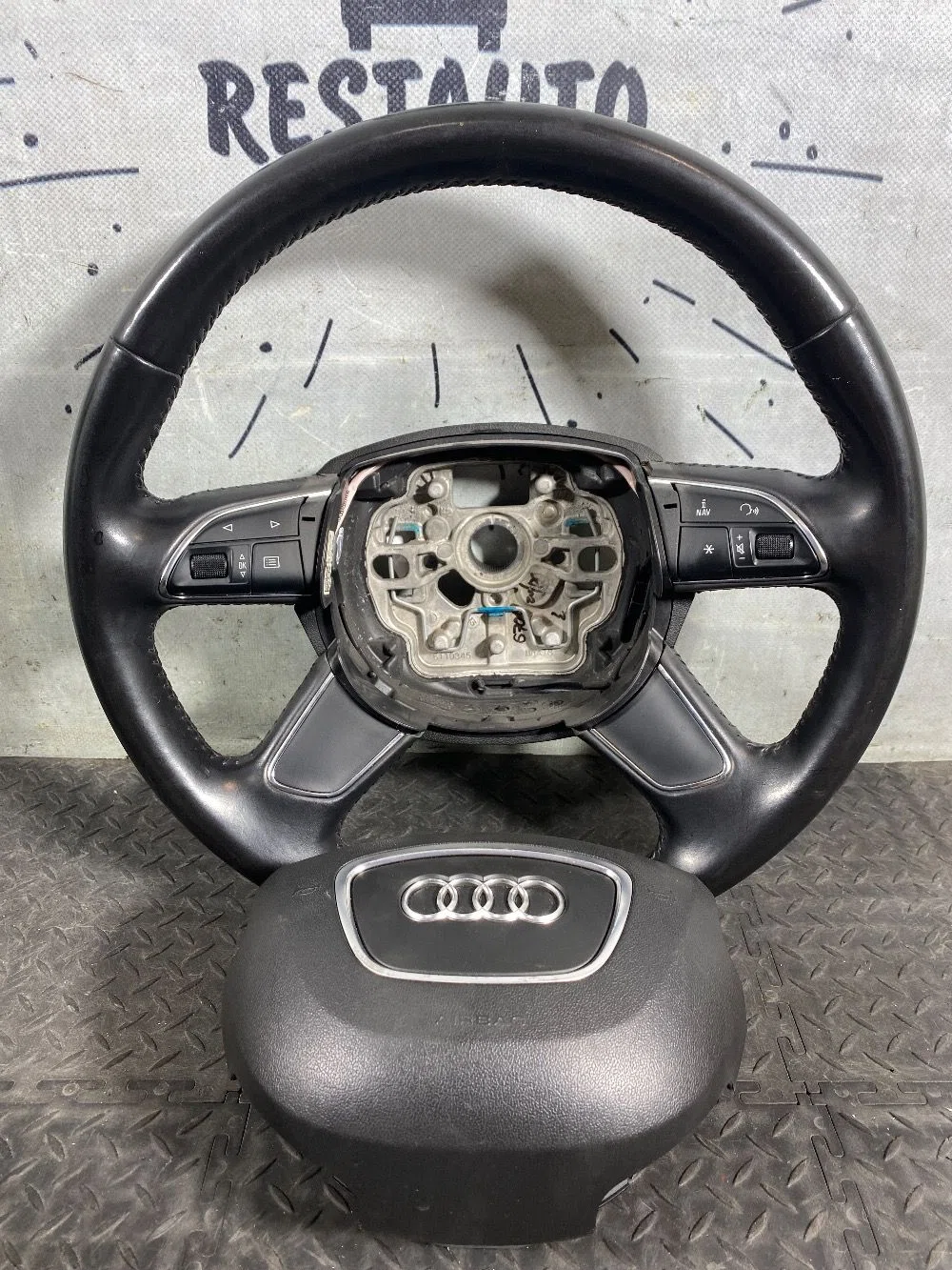 Руль (рулевое колесо) Audi A6 C7 (2011—2014), фото 1