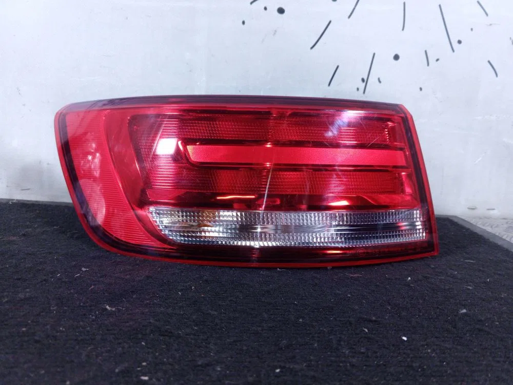 Фонарь задний наружный левый Audi A4 B9 (2015—2020), фото 1