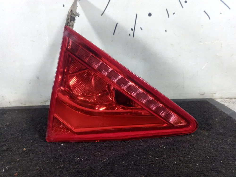 Фонарь задний внутренний левый Audi A7 I (2010—2014), фото 1