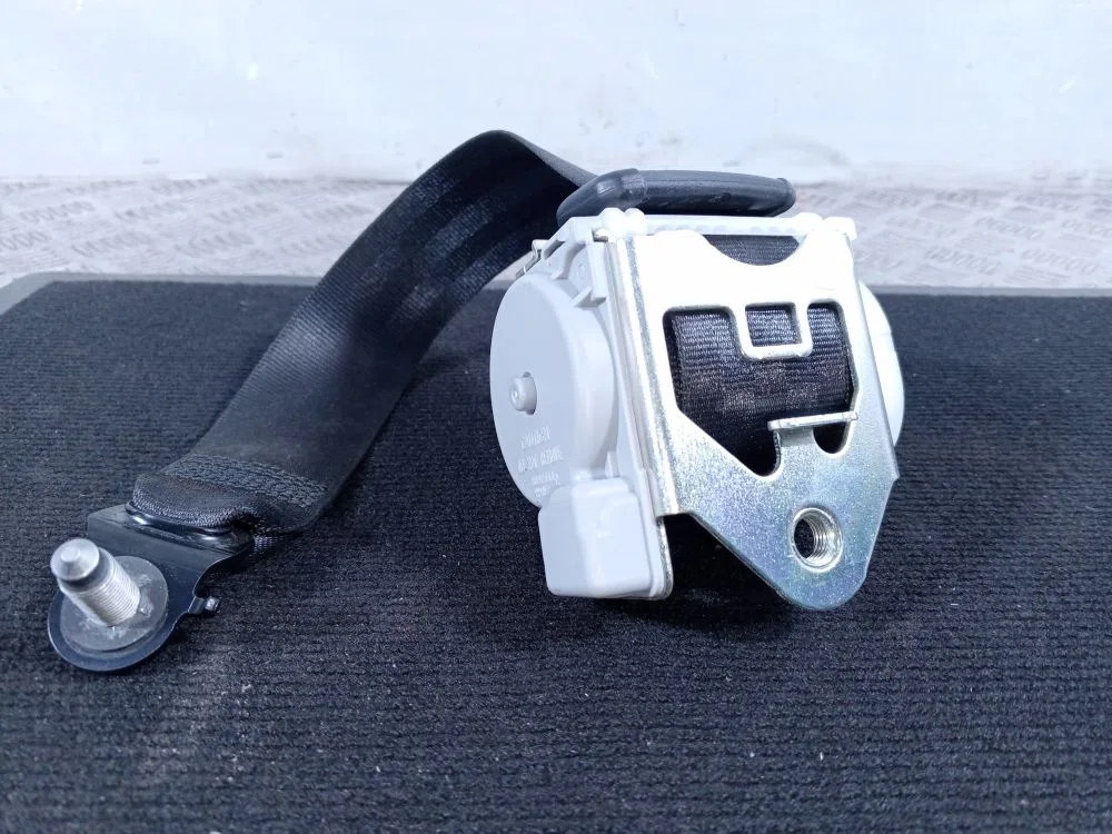 Ремень безопасности Audi A6 C8 (2018—2026), фото 1