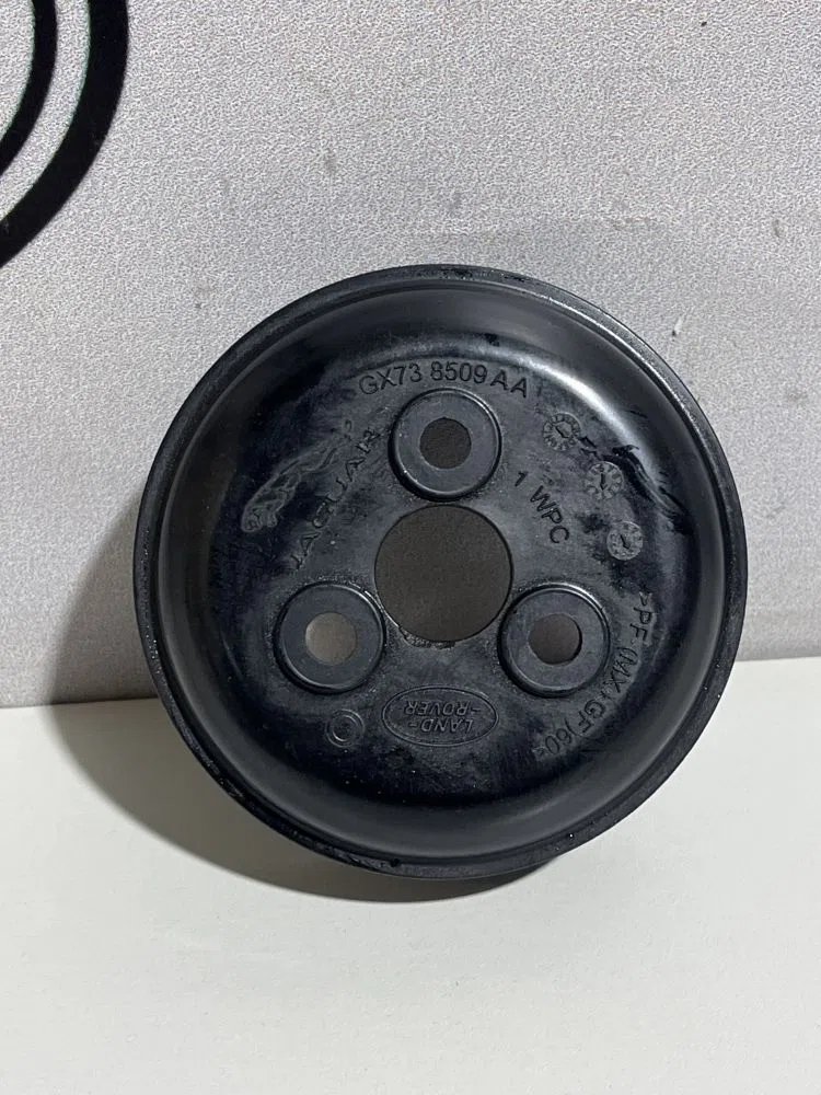 Шкив помпы Land Rover Discovery Sport I (2014—2019), фото 1
