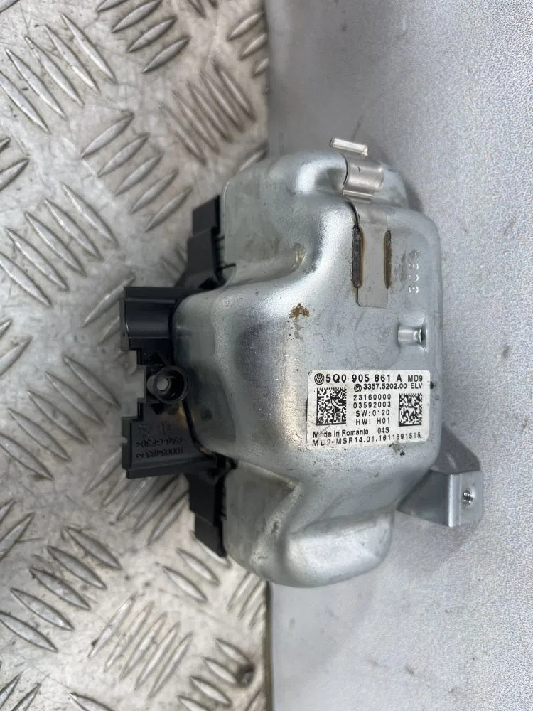 Замок рулевого управления Audi A3 8V (2012—2016), фото 1