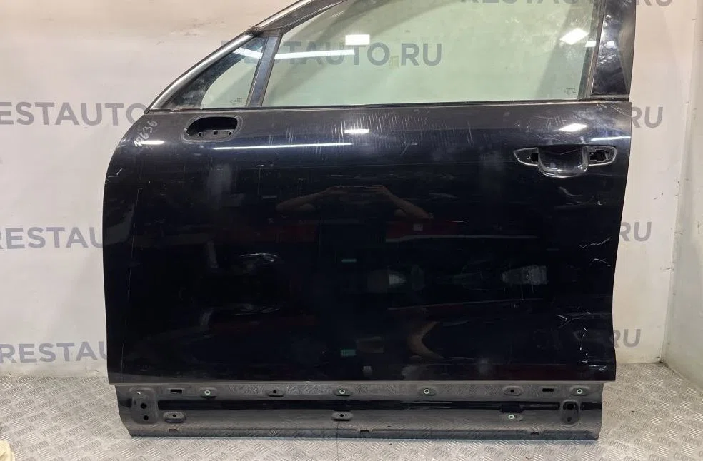 Дверь передняя левая Porsche Cayenne II (2010—2014), фото 1