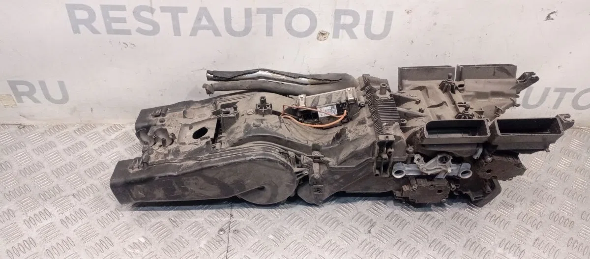 Отопитель дополнительный Audi A8 D4 (2010—2014), фото 1