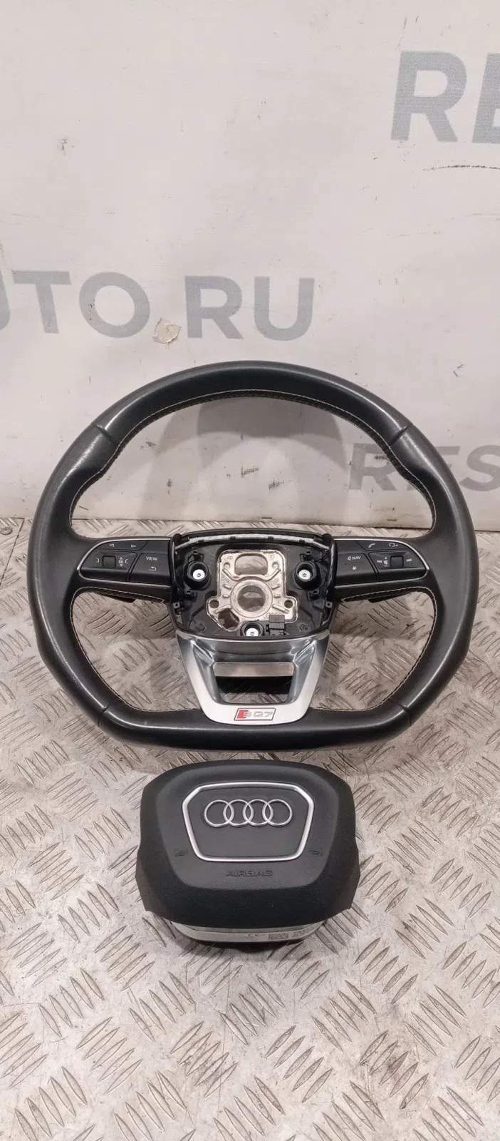 Руль (рулевое колесо) Audi SQ7 4M (2016—2019), фото 1