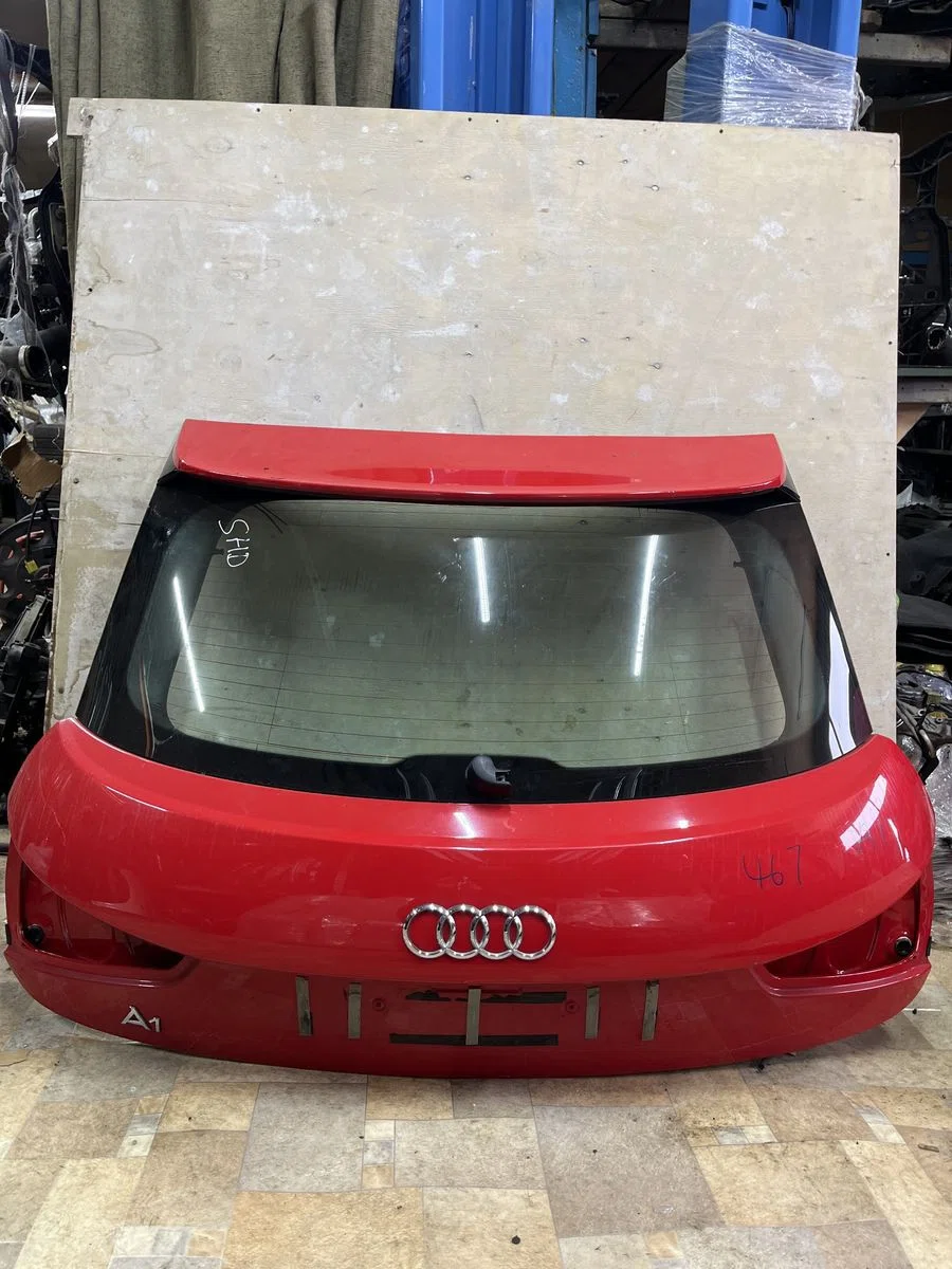 Крышка (дверь) багажника Audi A1 8X (2010—2015), фото 1