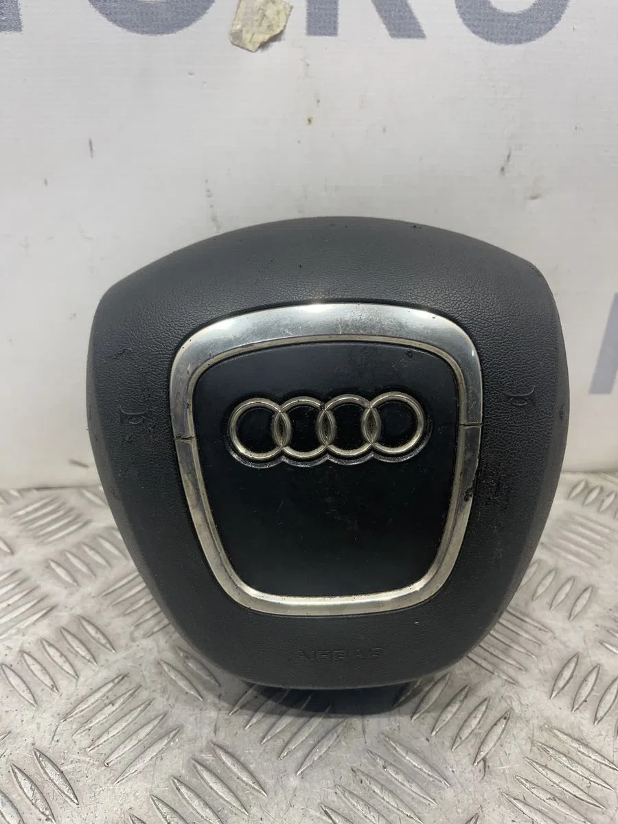 Подушка безопасности в рулевое колесо Audi A8 D3 рестайлинг 2 (2007—2010), фото 1