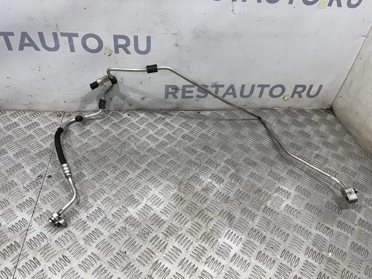 Трубка кондиционера Audi Q3 I (2011—2014), фото 1
