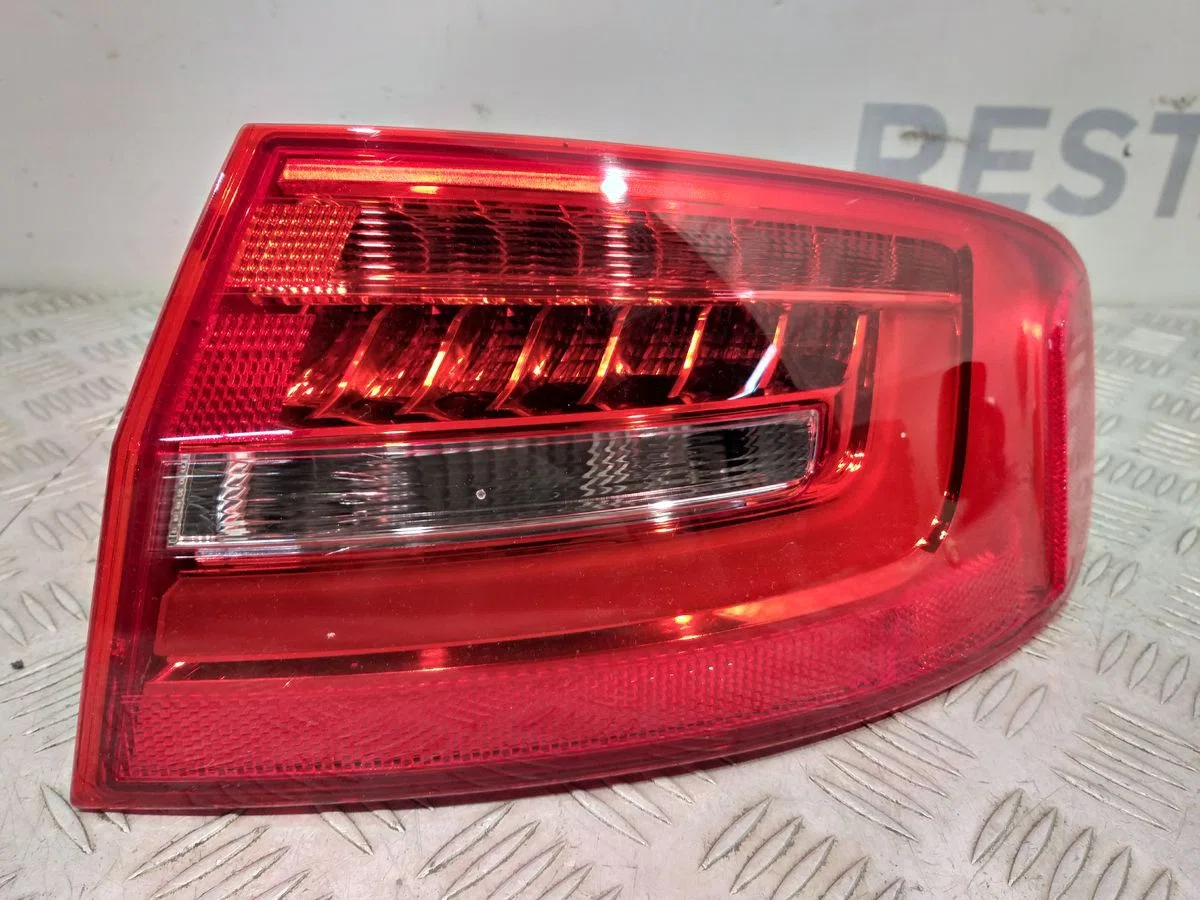 Фонарь задний наружный правый Audi A4 B8 рестайлинг (2011—2015), фото 1