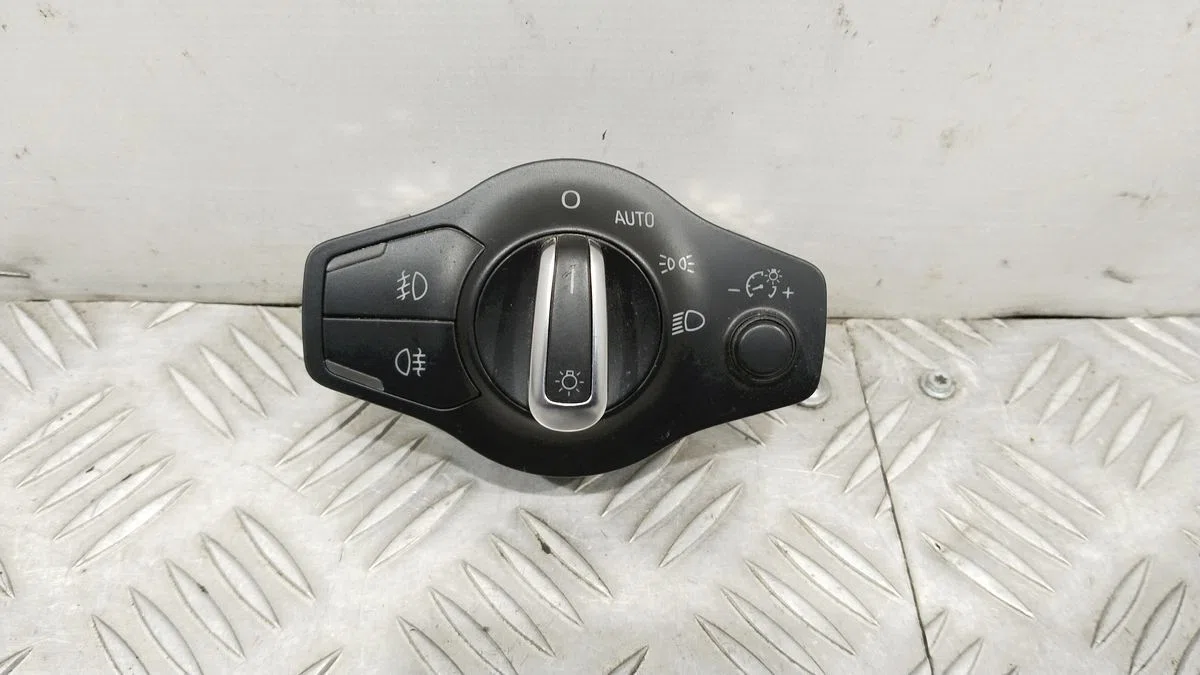 Переключатель света фар Audi A4 B8 (2007—2012), фото 1