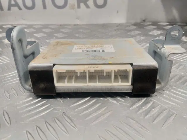Блок управления ABS Mitsubishi Pajero IV (2006—2011)