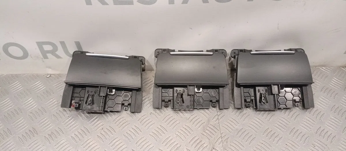 Пепельница передняя Audi A4 B8 (2007—2012), фото 1