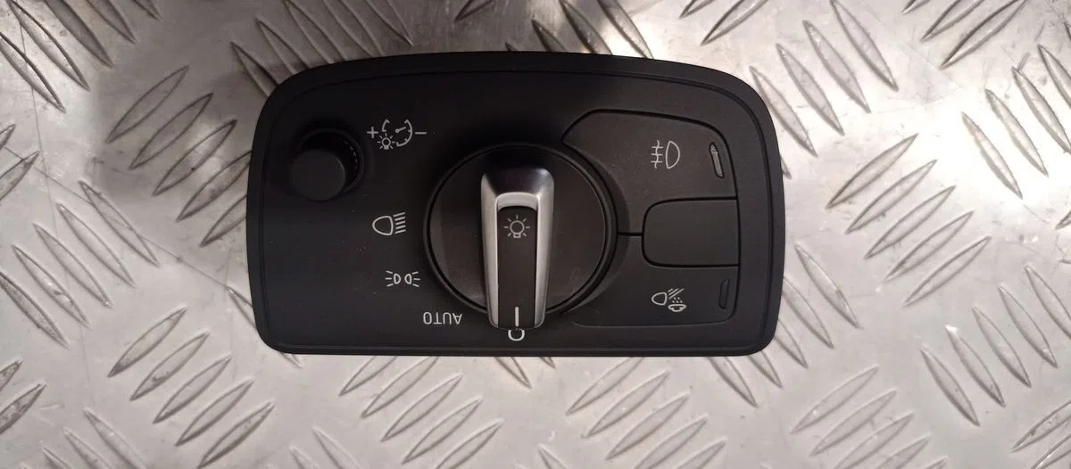 Переключатель света фар Audi A6 C7 (2011—2014), фото 1