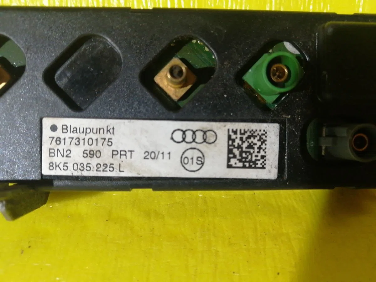 Антенна Audi A4 B8 (2007—2012), фото 1