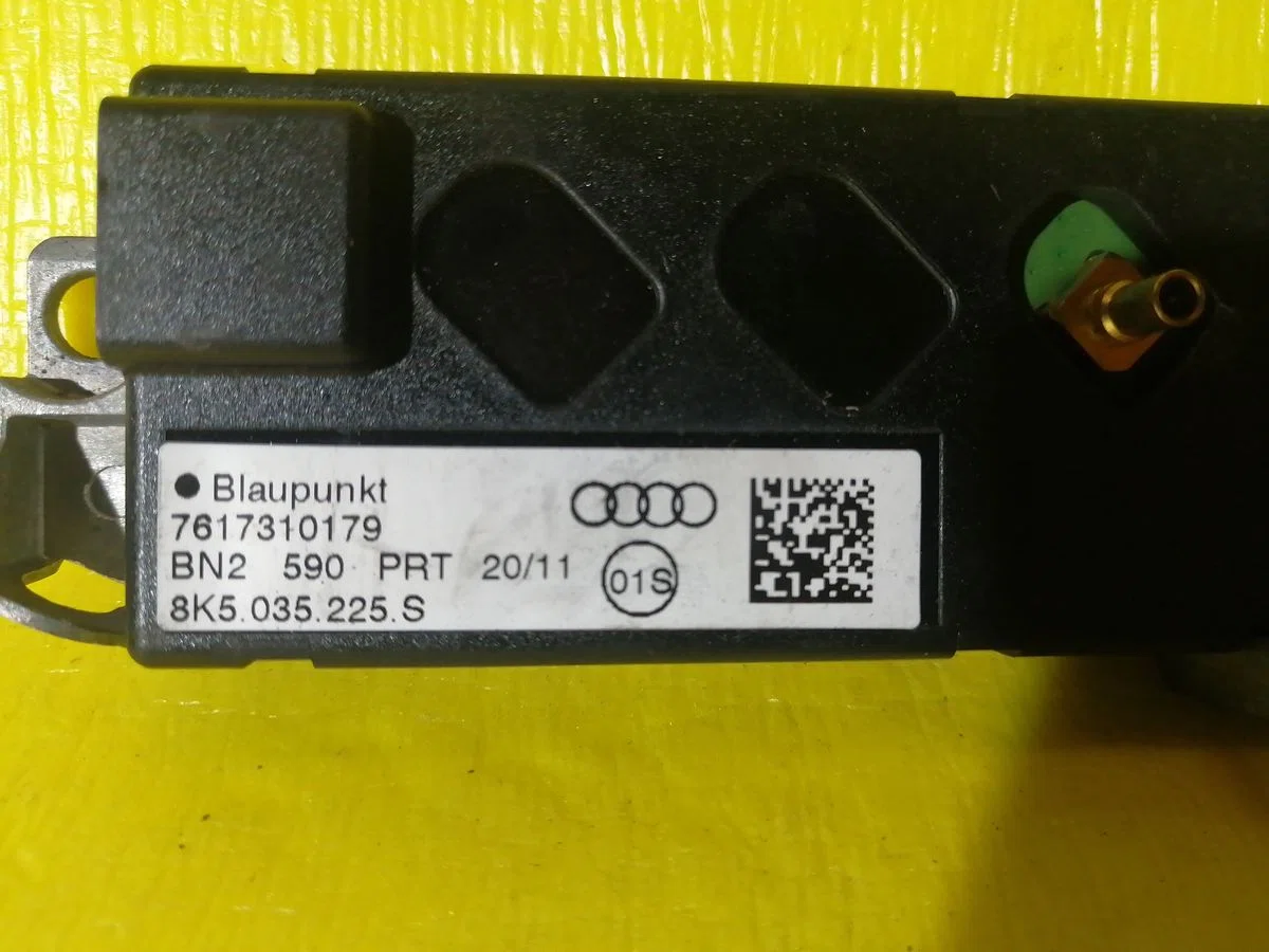 Антенна Audi A4 B8 (2007—2012), фото 1